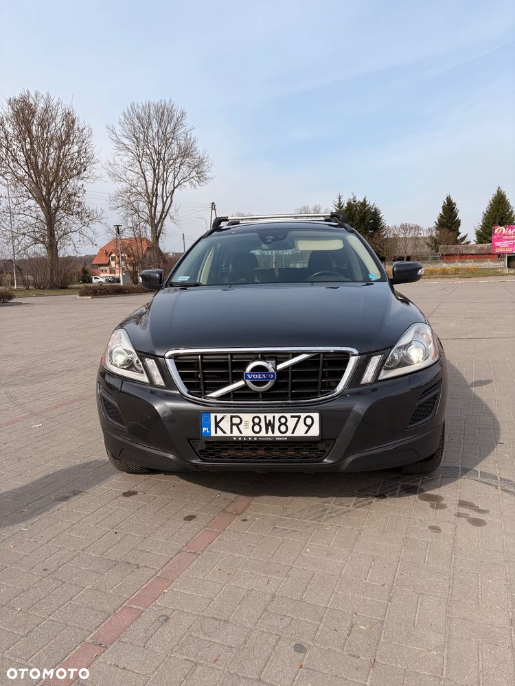 Volvo XC 60 D5 AWD Momentum - 1