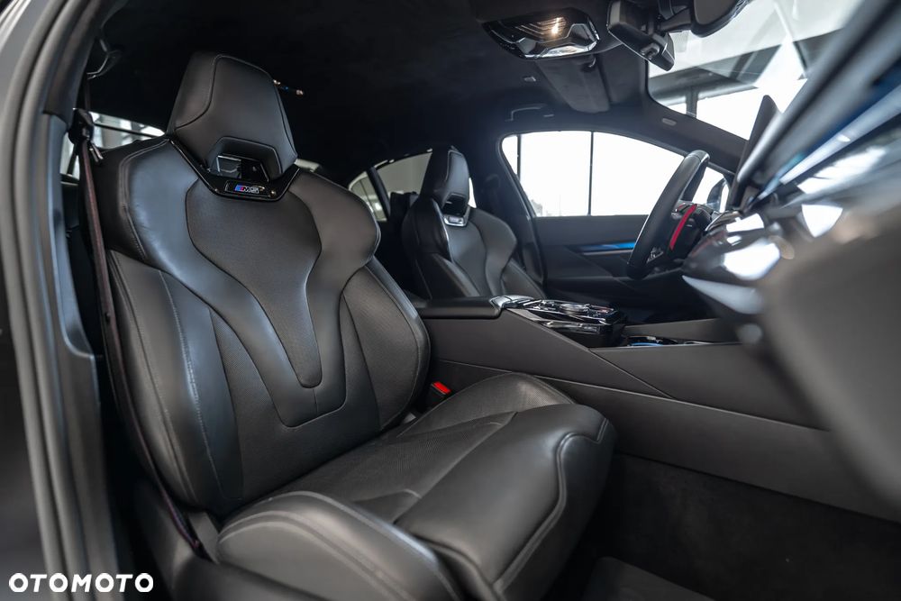 BMW M5 PHEV - 37