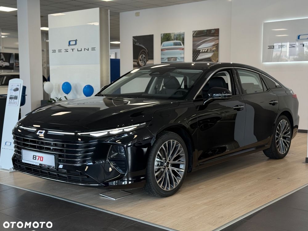Bestune B70 2.0T Elegance - 12