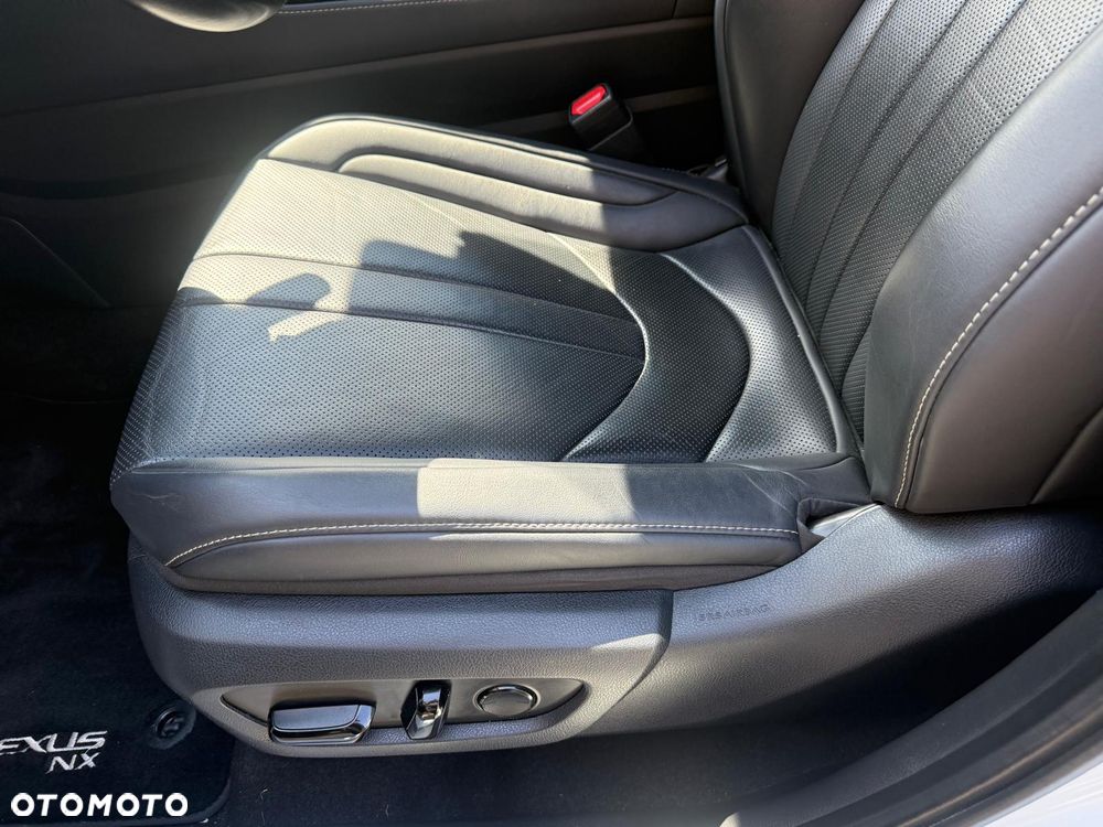 Lexus NX - 8