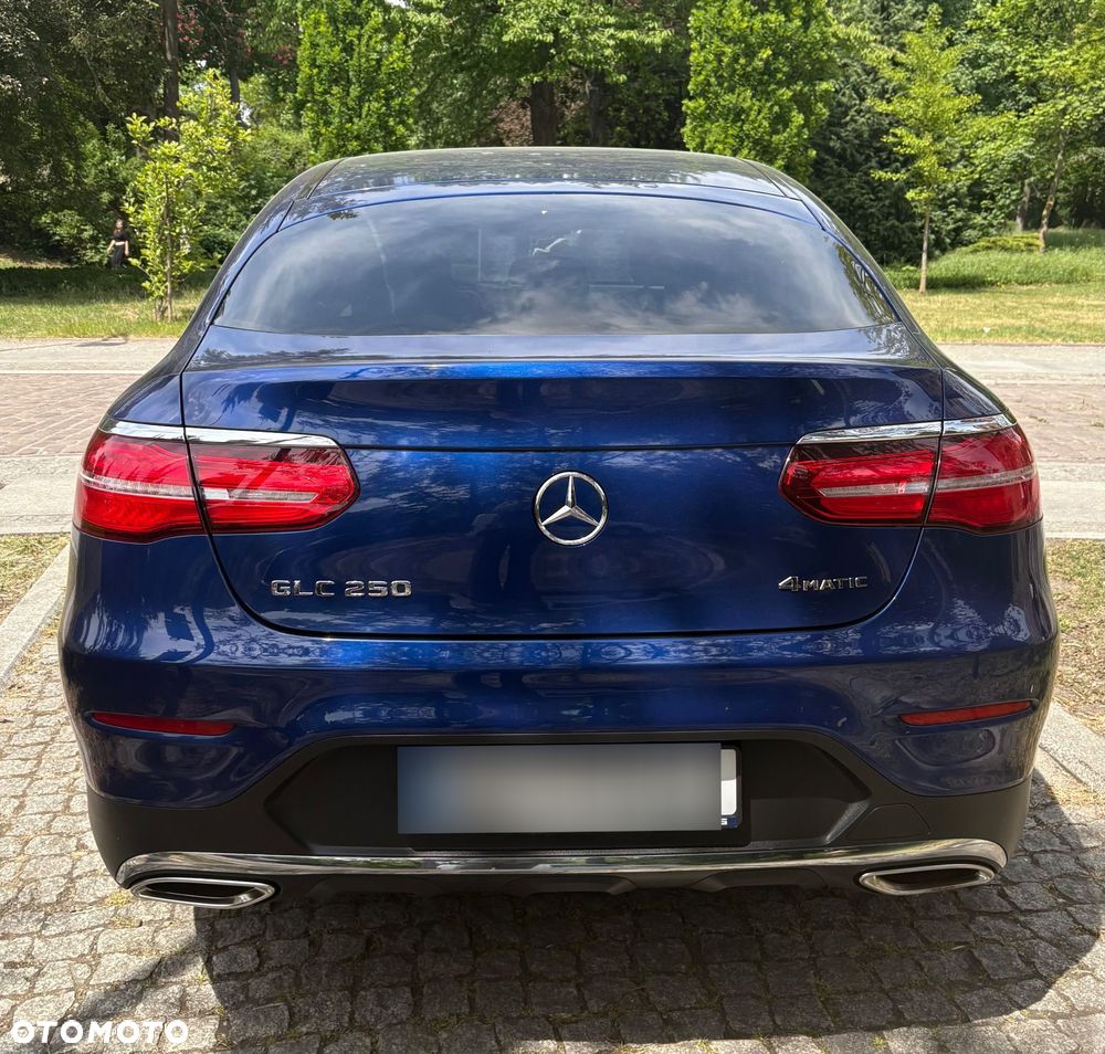 Mercedes-Benz GLC - 6