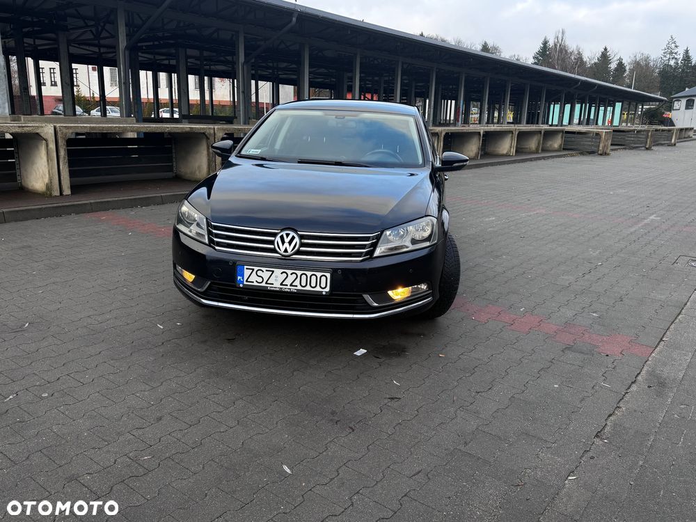 Volkswagen Passat 2.0 TDI Comfortline - 32