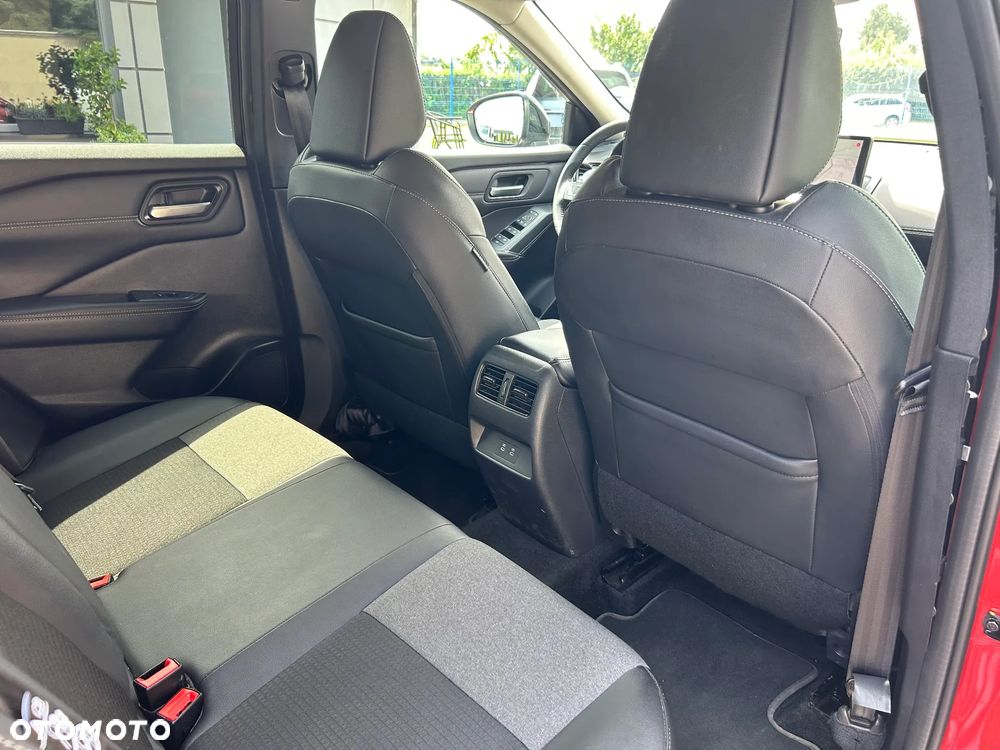 Nissan Qashqai 1.3 DIG-T MHEV N-Connecta - 13