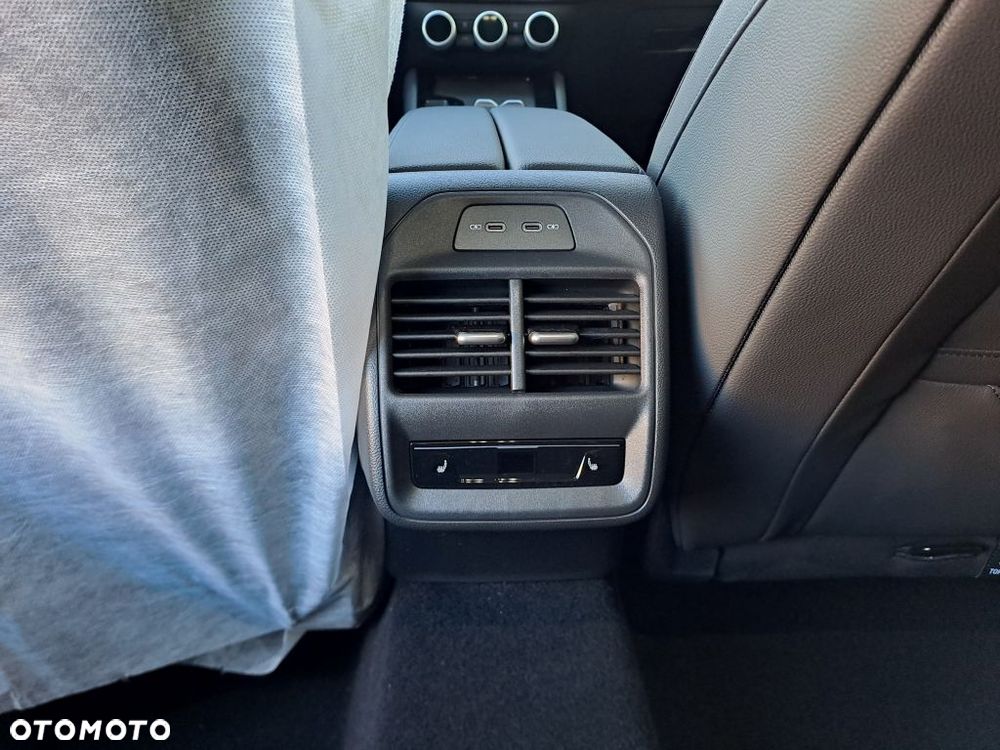 Skoda Superb 2.0 TDI SCR 4x4 L&K DSG - 8