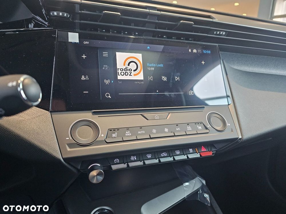 Peugeot 308 1.5 BlueHDi Allure S&S EAT8 - 12