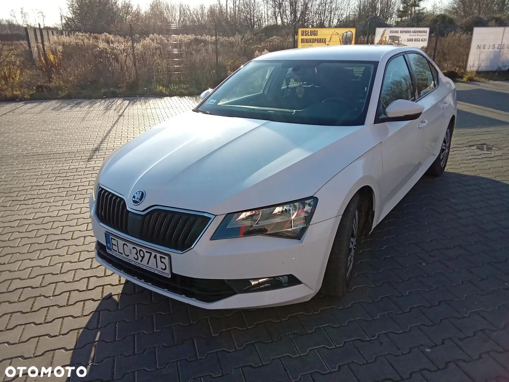 Skoda Superb - 1