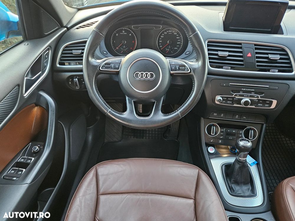 Audi Q3 2.0 TDI Design - 10