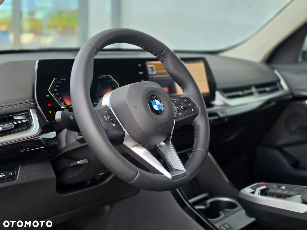 BMW X1 sDrive20i mHEV xLine - 20