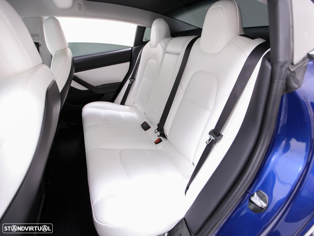 Tesla Model 3 AWD Dual Motor Performance - 11
