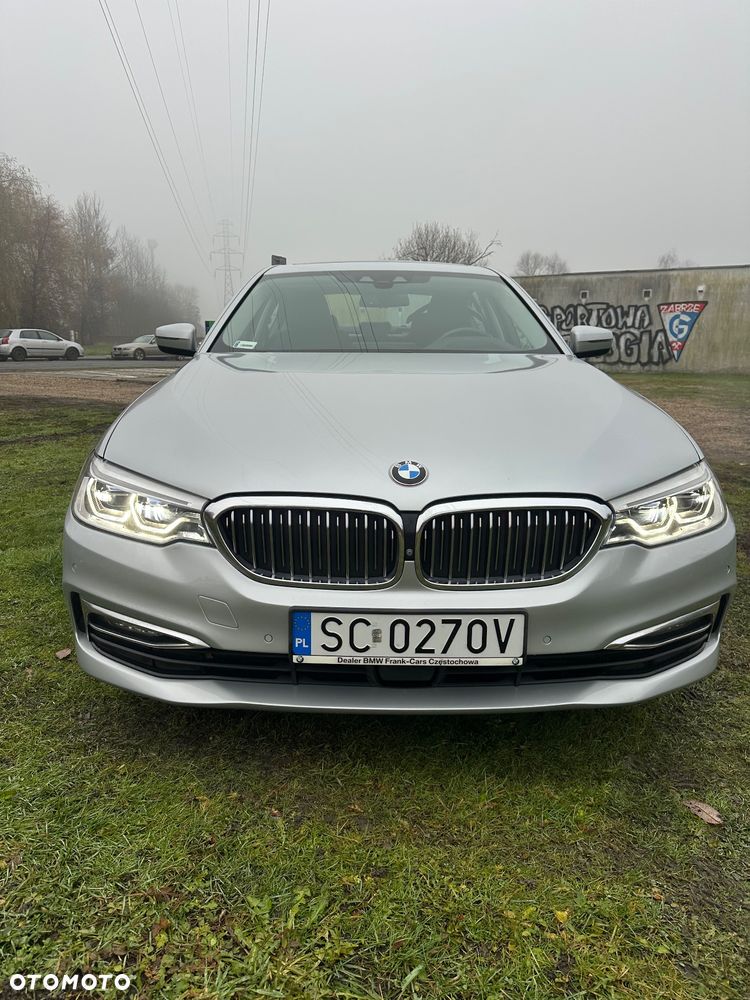 BMW Seria 5 530i xDrive Luxury Line - 34