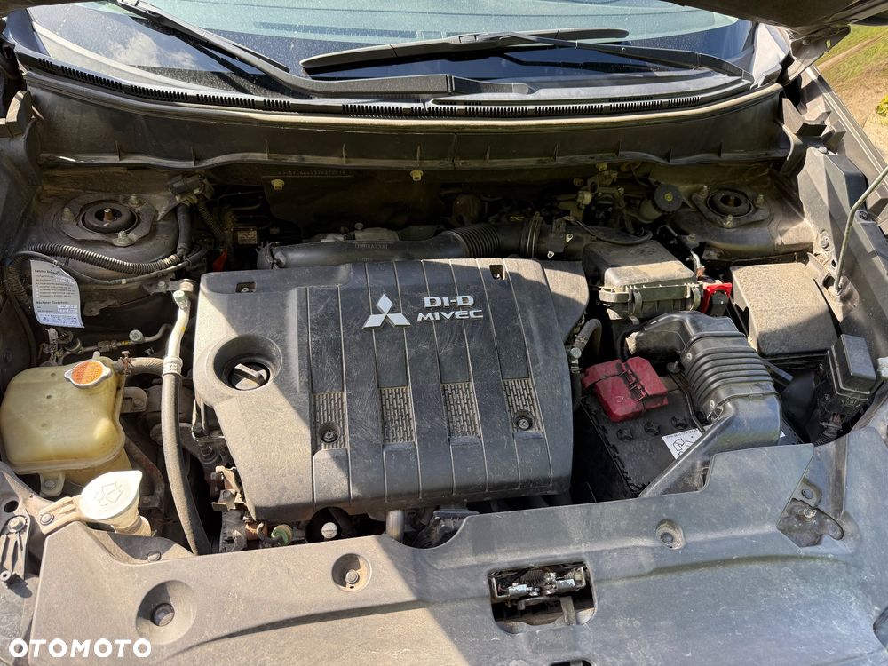 Mitsubishi ASX 1.8 DI-D 2WD Intense - 17
