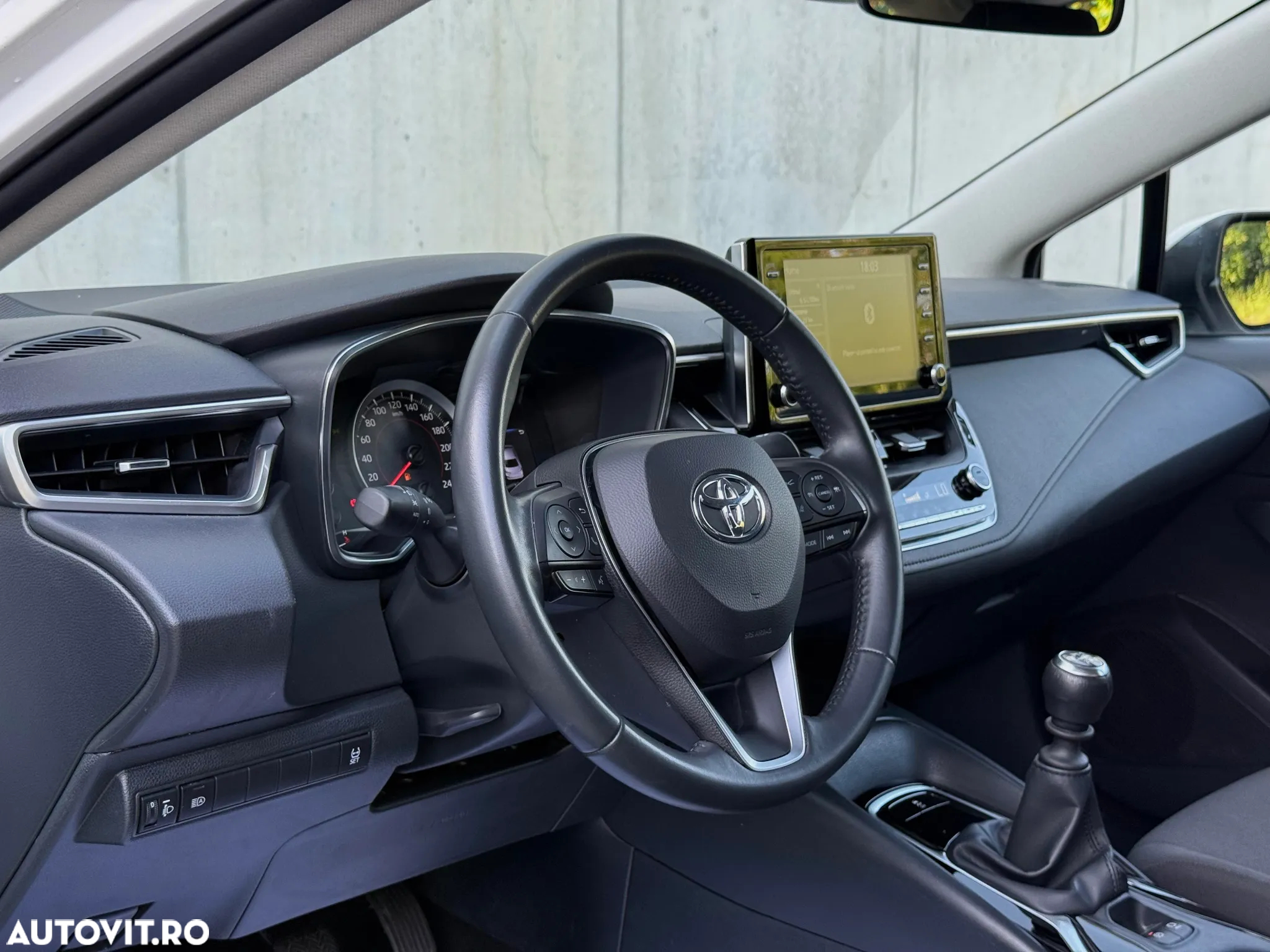 Toyota Corolla Sedan 1.5 TNGA MT Business - 15