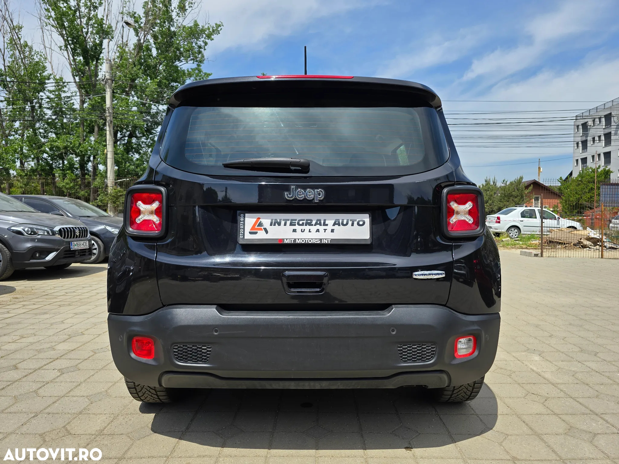 Jeep Renegade 1.0 Turbo 4x2 M6 Longitude - 5
