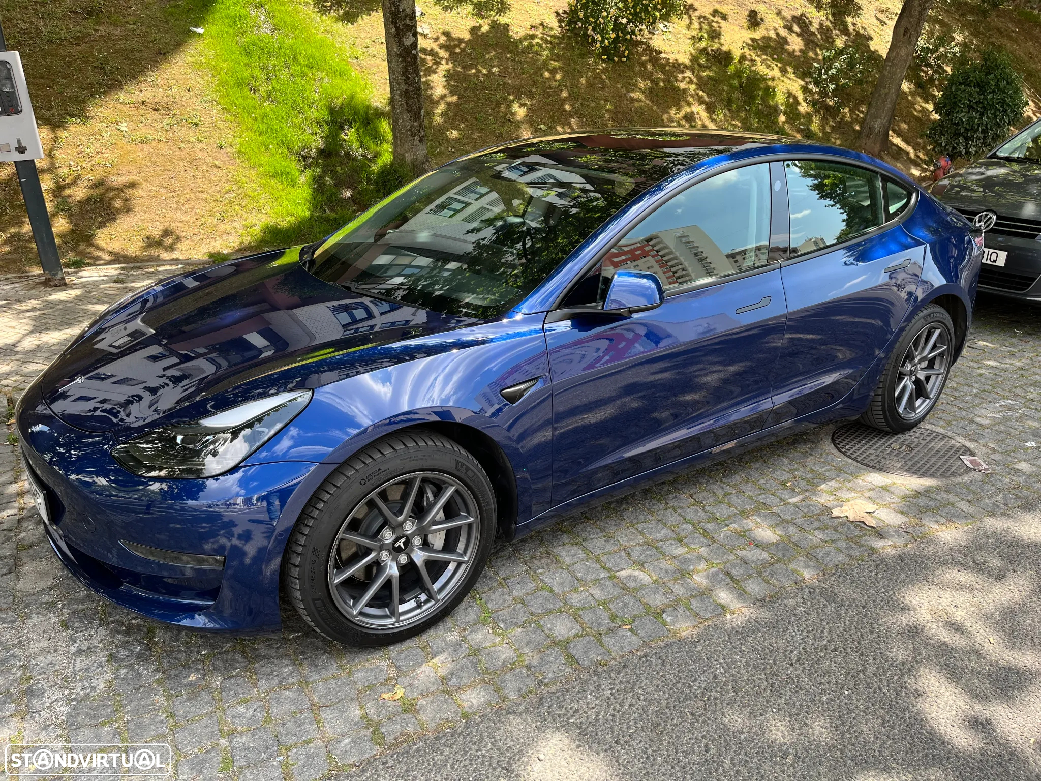 Tesla Model 3 - 2