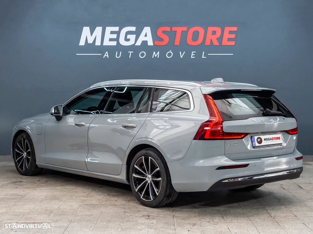 Volvo V60 2.0 T6 AWD TE Essential - 5