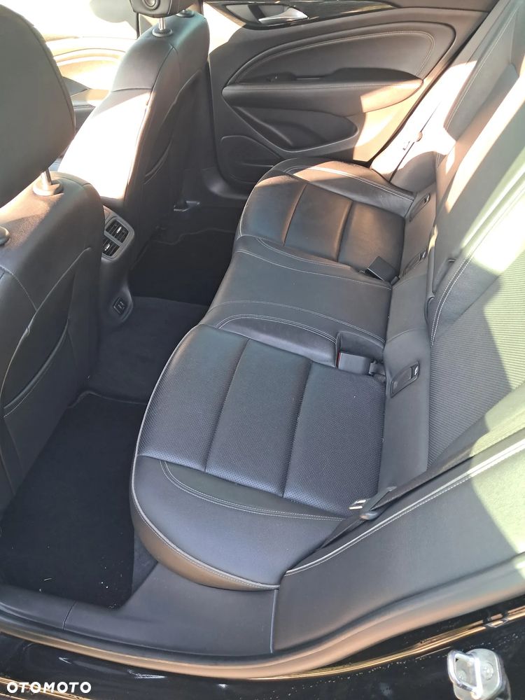 Opel Insignia 1.6 CDTI Sport - 11