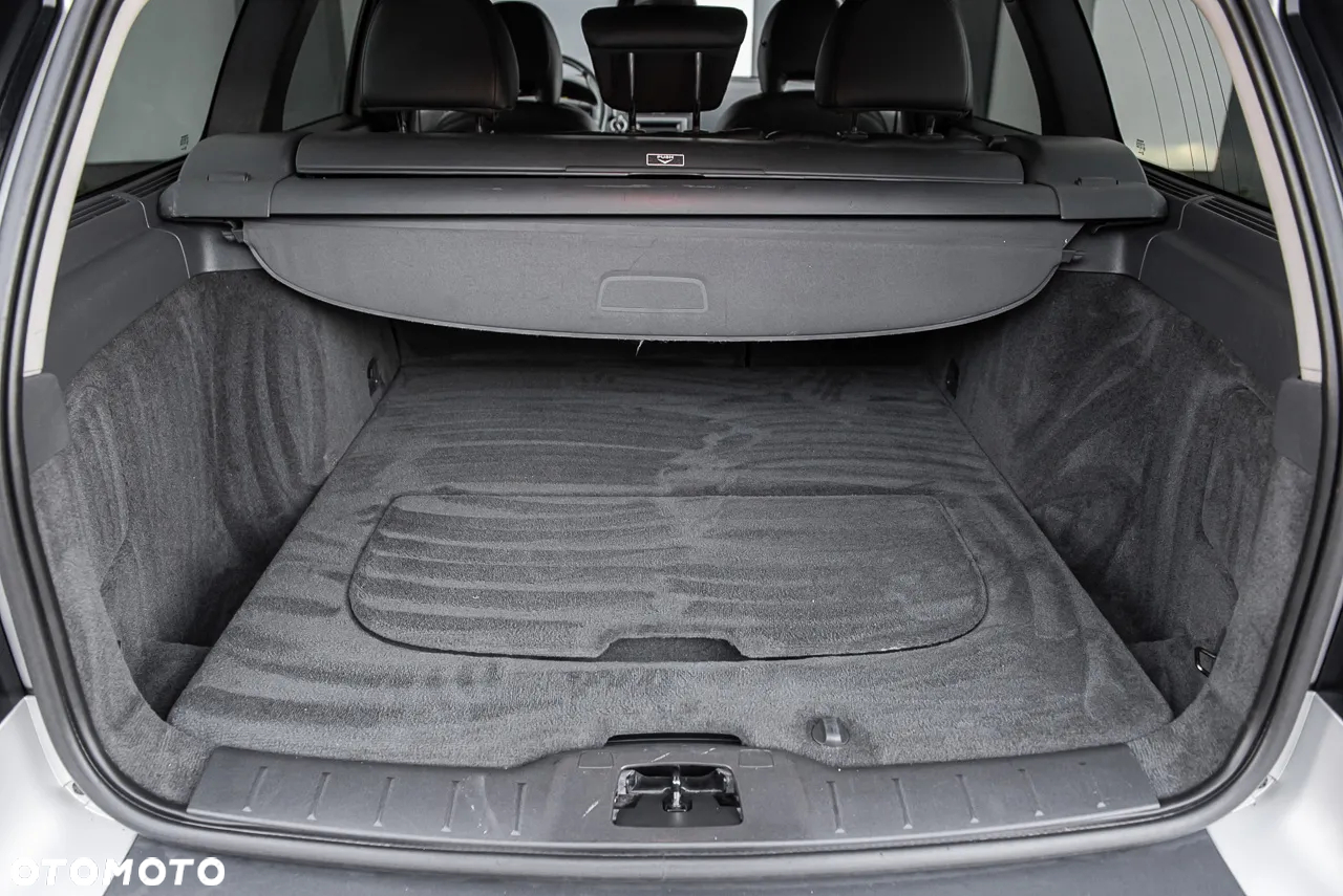 Volvo V50 - 26