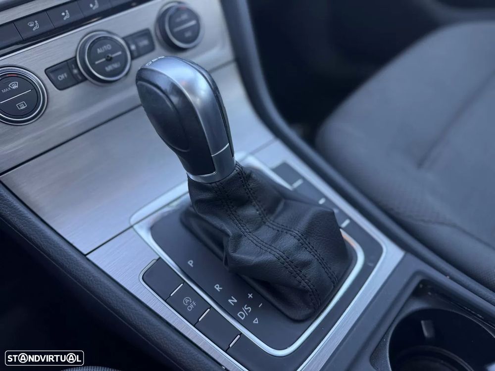 VW Golf - 11