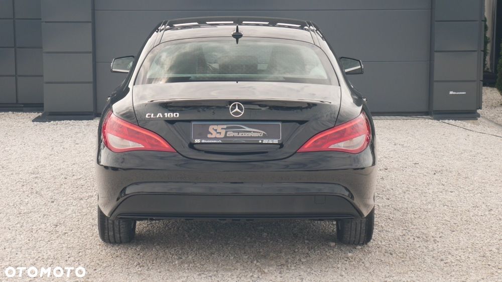 Mercedes-Benz CLA - 6