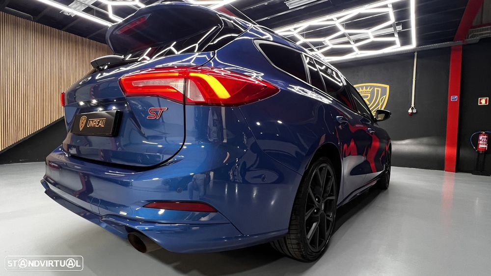 Ford Focus SW 2.3 EcoBoost S&S ST - 3