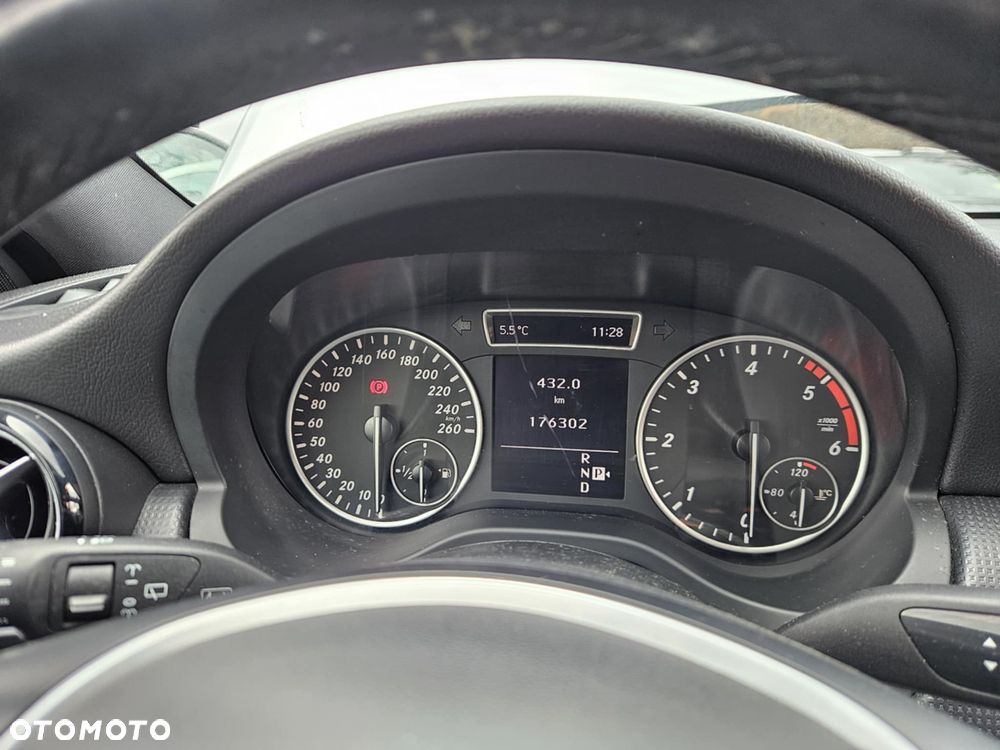 Mercedes-Benz Klasa A 200 CDI (BlueEFFICIENCY) 7G-DCT Style - 16