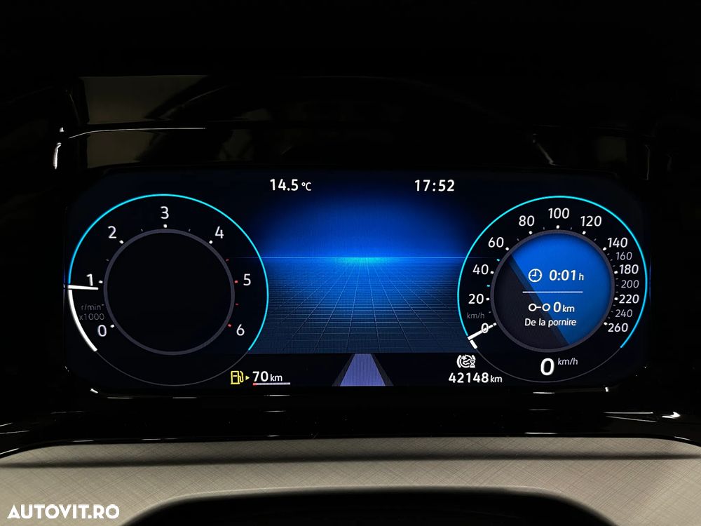 Volkswagen Golf 2.0 TDI SCR Life - 27