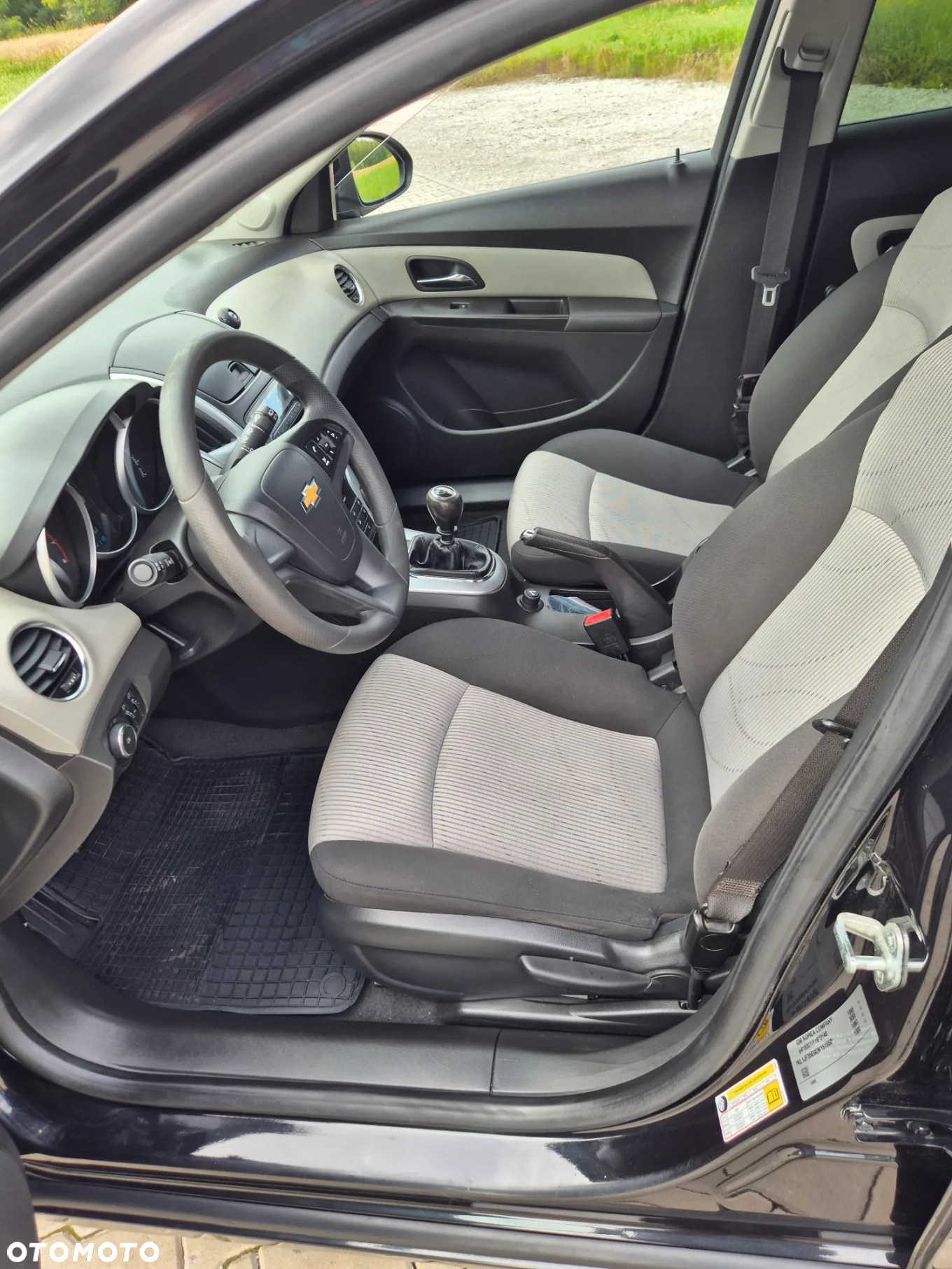 Chevrolet Cruze 1.6 LS+ - 11