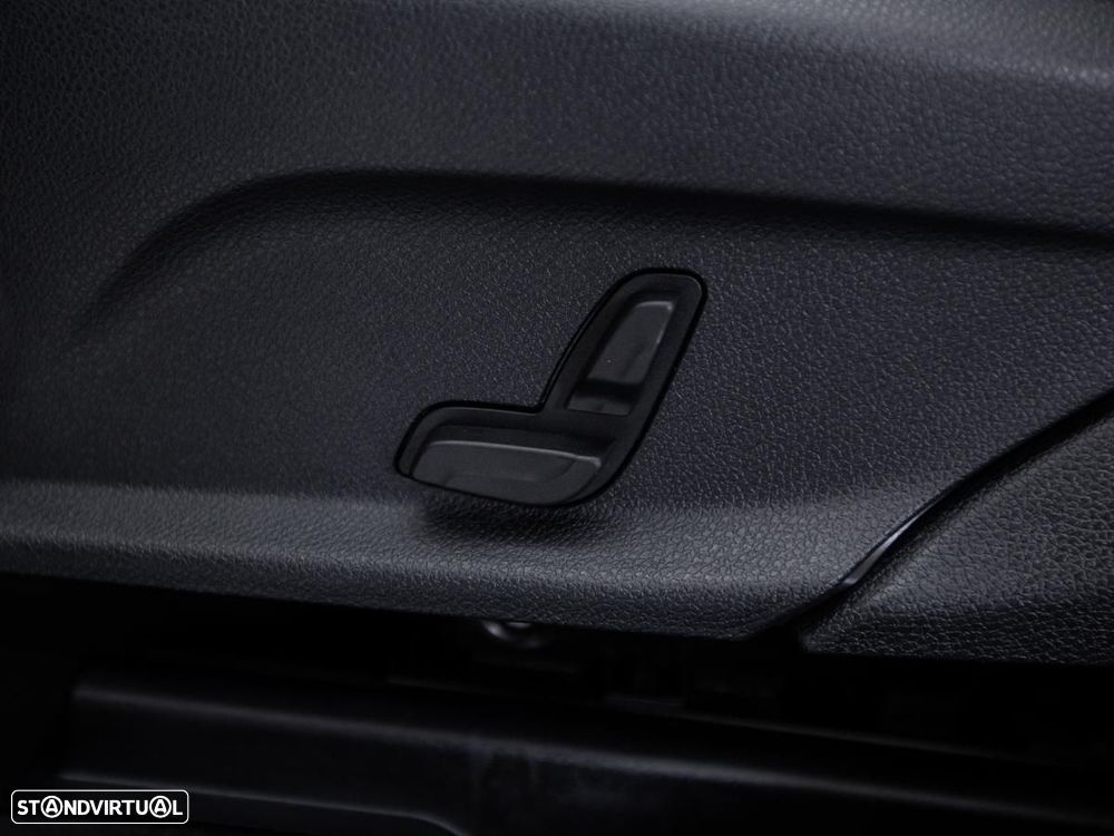 Mercedes-Benz GLC 300 de 4Matic 9G-TRONIC AMG Line - 23