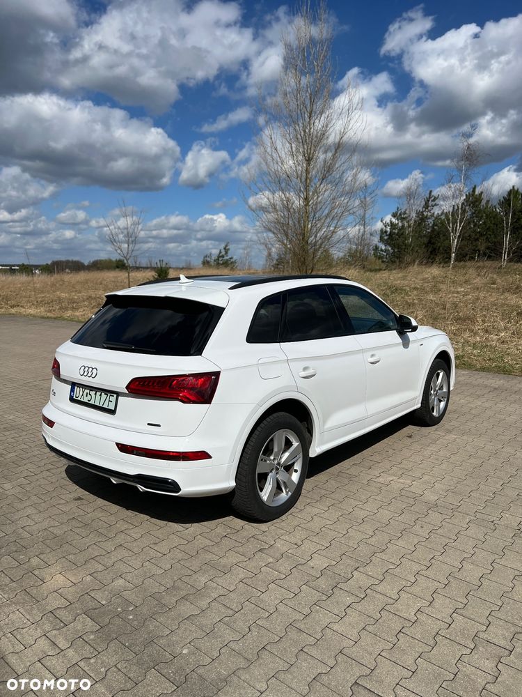 Audi Q5 2.0 TDI Quattro S tronic design - 4