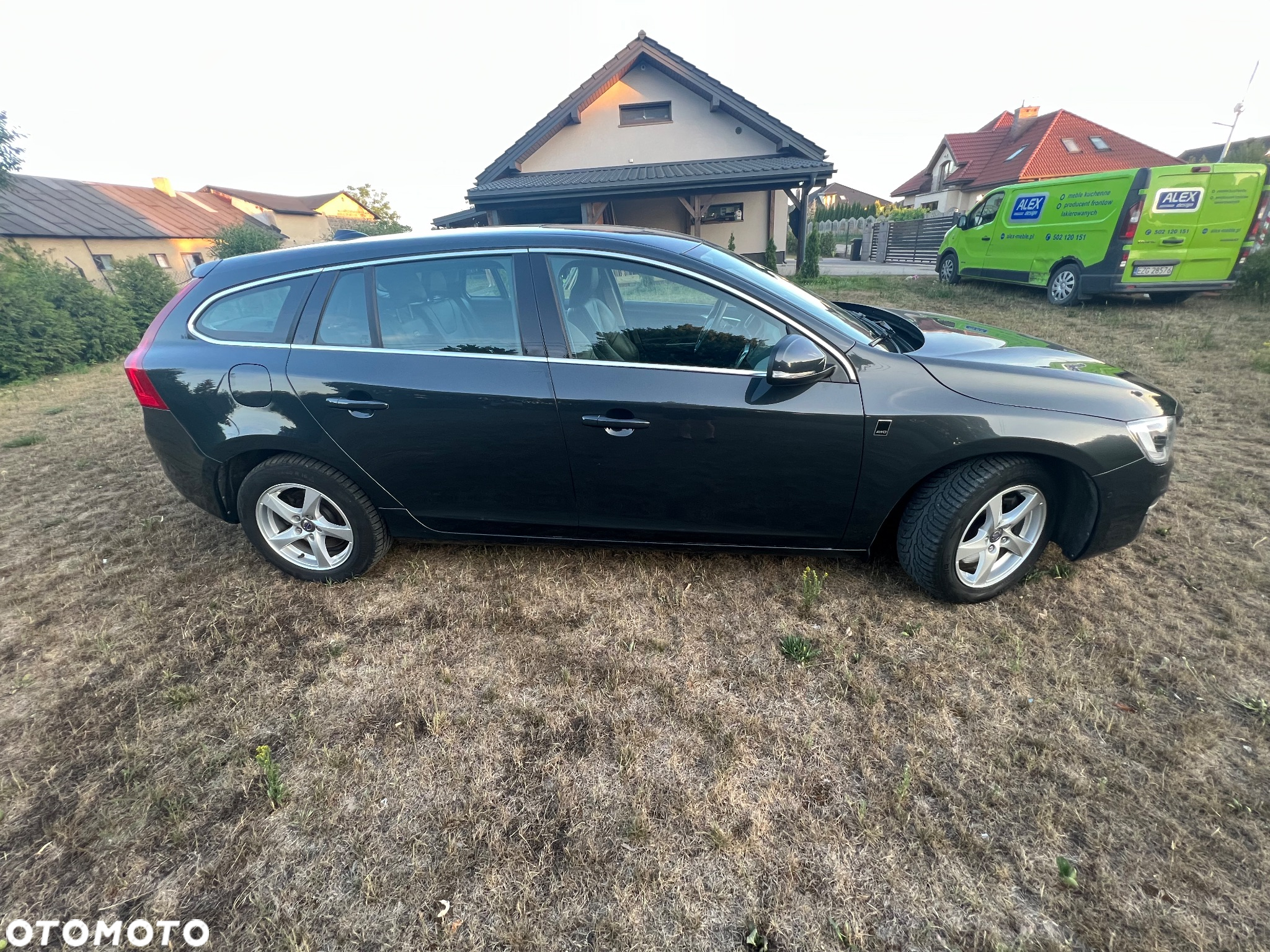 Volvo V60 D5 AWD Geartronic Summum - 11