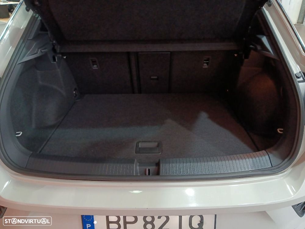 VW T-Roc 1.5 TSI R-Line DSG - 24