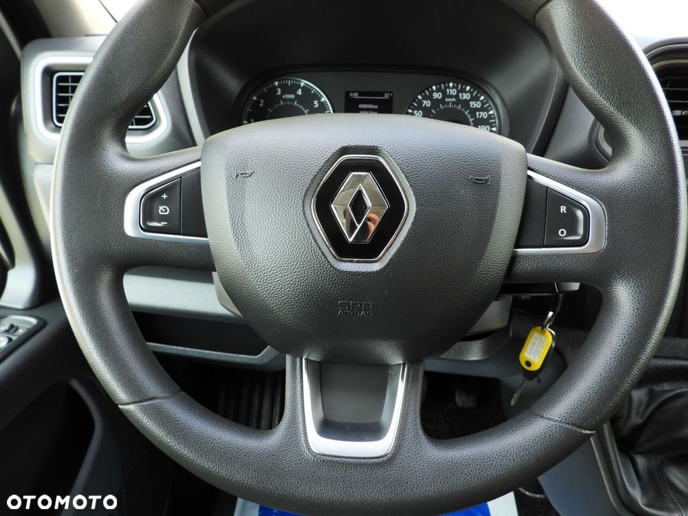 Renault MASTER PLANDEKA 8 PALET WEBASTO TEMPOMAT LEDY PNEUMATYKA KLIMATYZACJA  165KM - 32