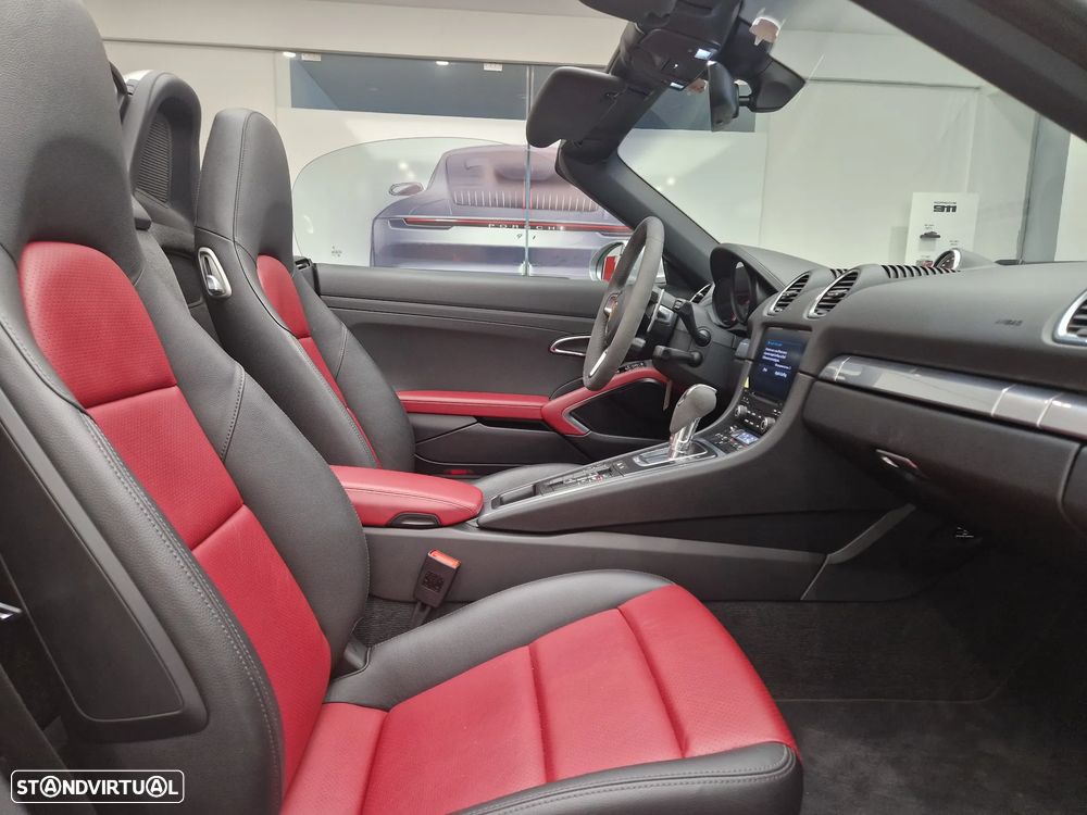 Porsche 718 Boxster 2.0 PDK - 36