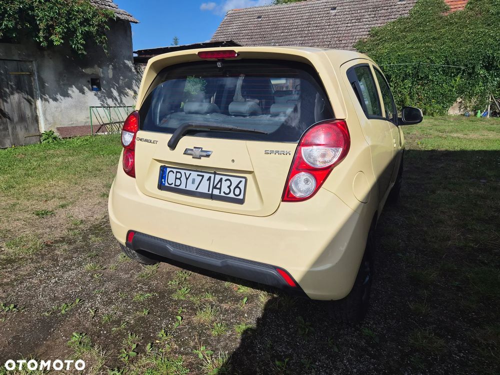 Chevrolet Spark 1.0 LT - 2