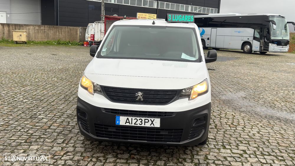 Peugeot Partner 1.5hdi 3 lugares 2021 nacional - 2