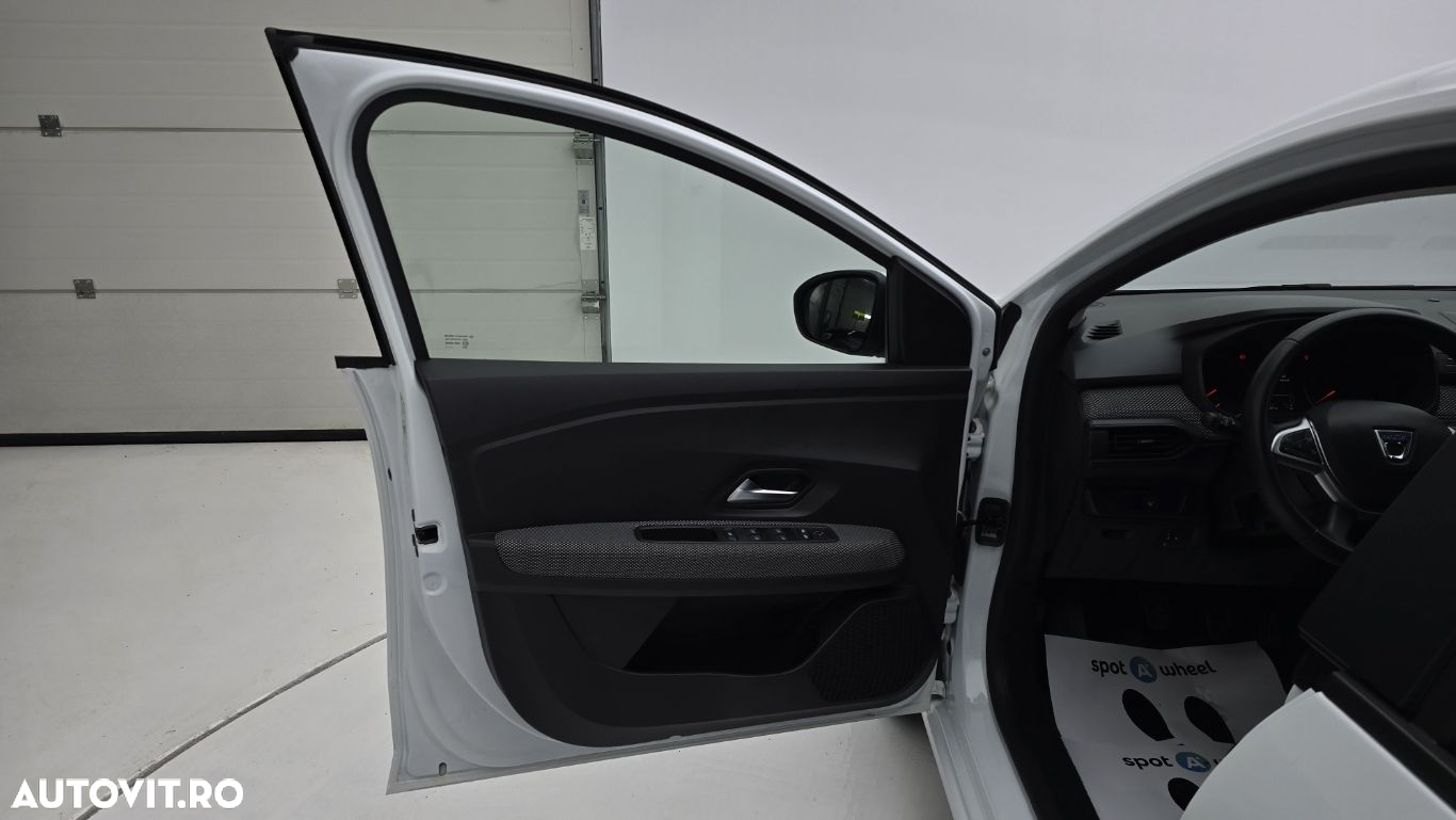 Dacia Sandero TCe 90 MT5 Comfort - 10