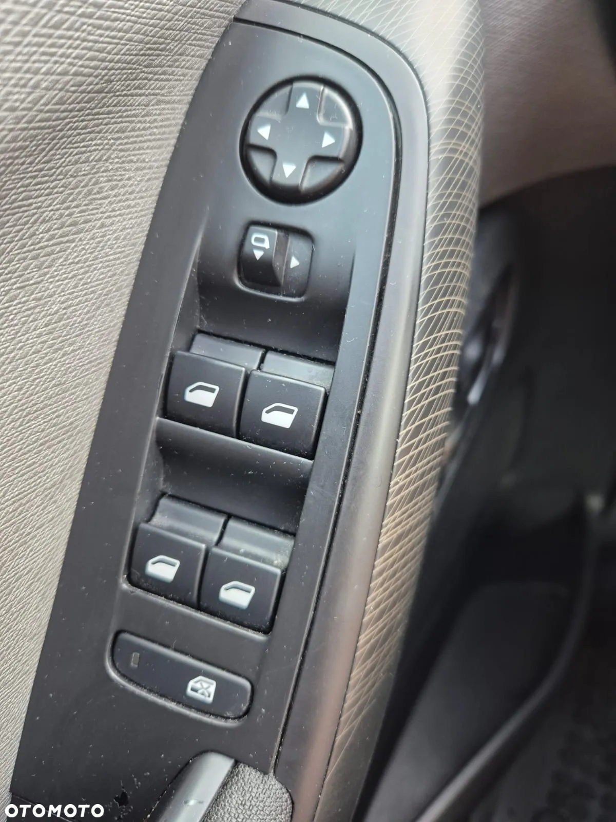 Citroën C4 Picasso PureTech 130 Stop&Start Exclusive - 19
