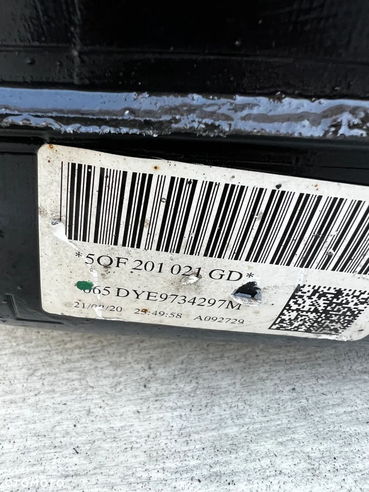 Audi Q3 F3 2019 Zbiornik paliwa 5QF201021GD  ORYGINALNY KOMPLETNY - 6