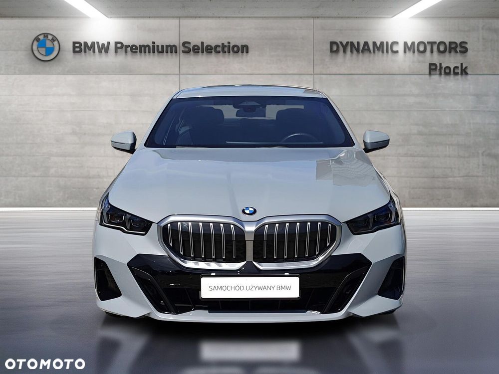 BMW Seria 5 520d xDrive mHEV M Sport - 9