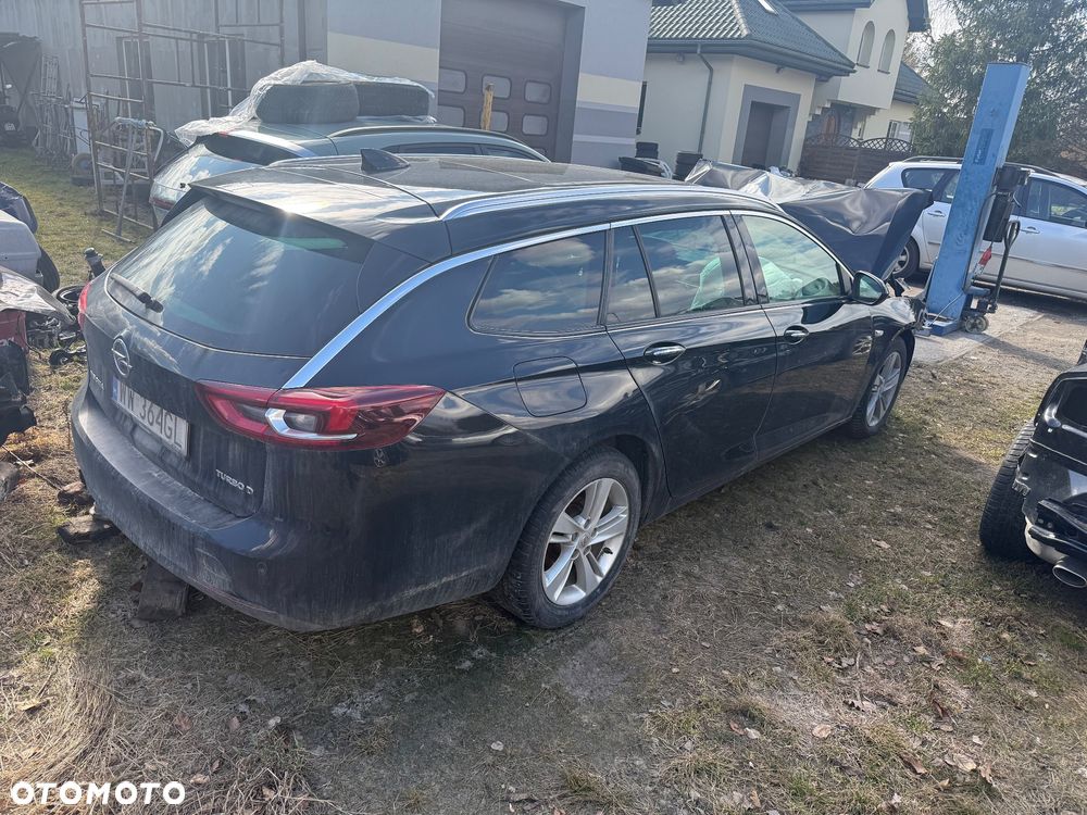 Opel Insignia - 8