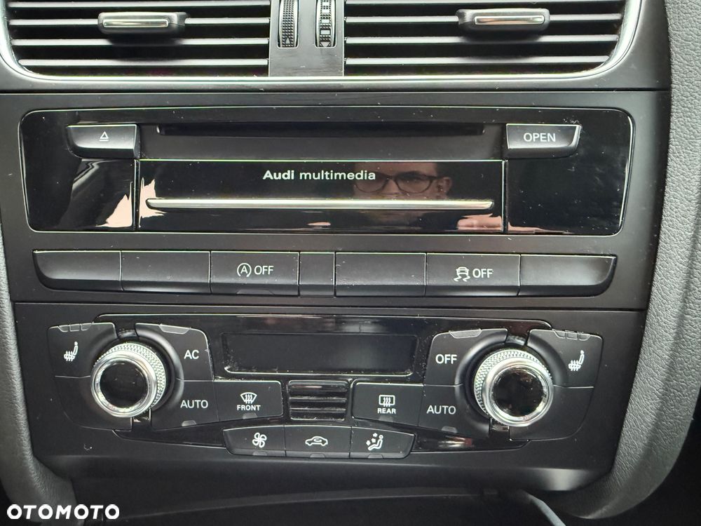 Audi A4 Avant 2.0 TDI DPF S line Sportpaket - 18