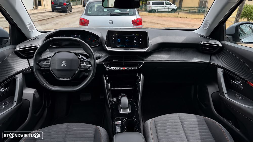 Peugeot e-2008 50 kWh Active - 12