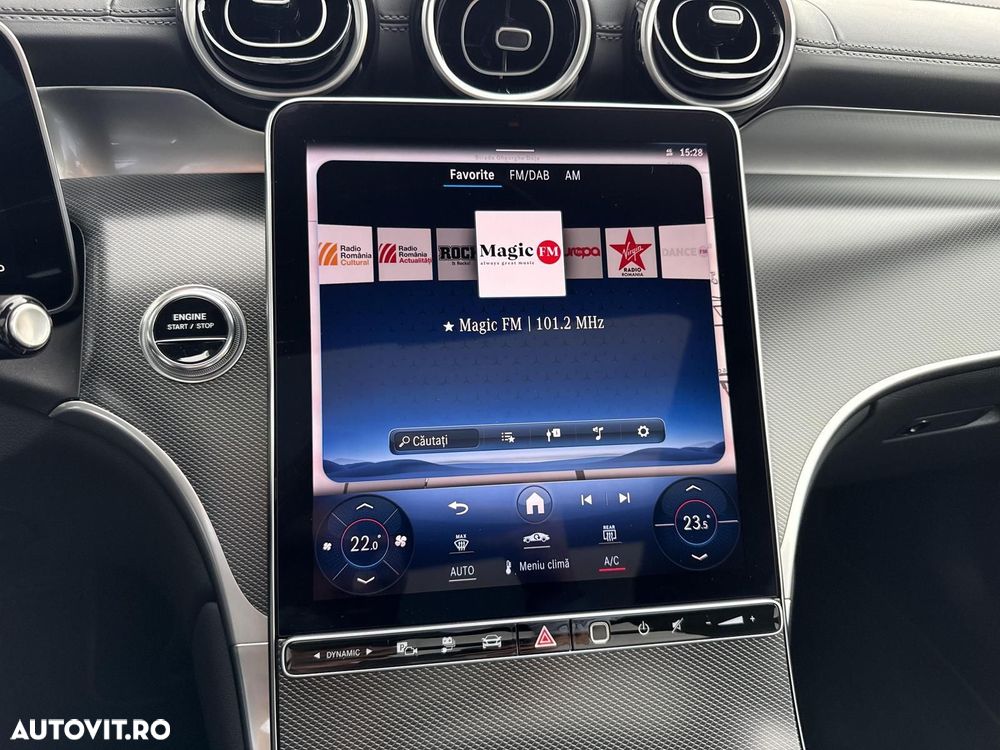 Mercedes-Benz GLC 300 e 4MATIC - 24