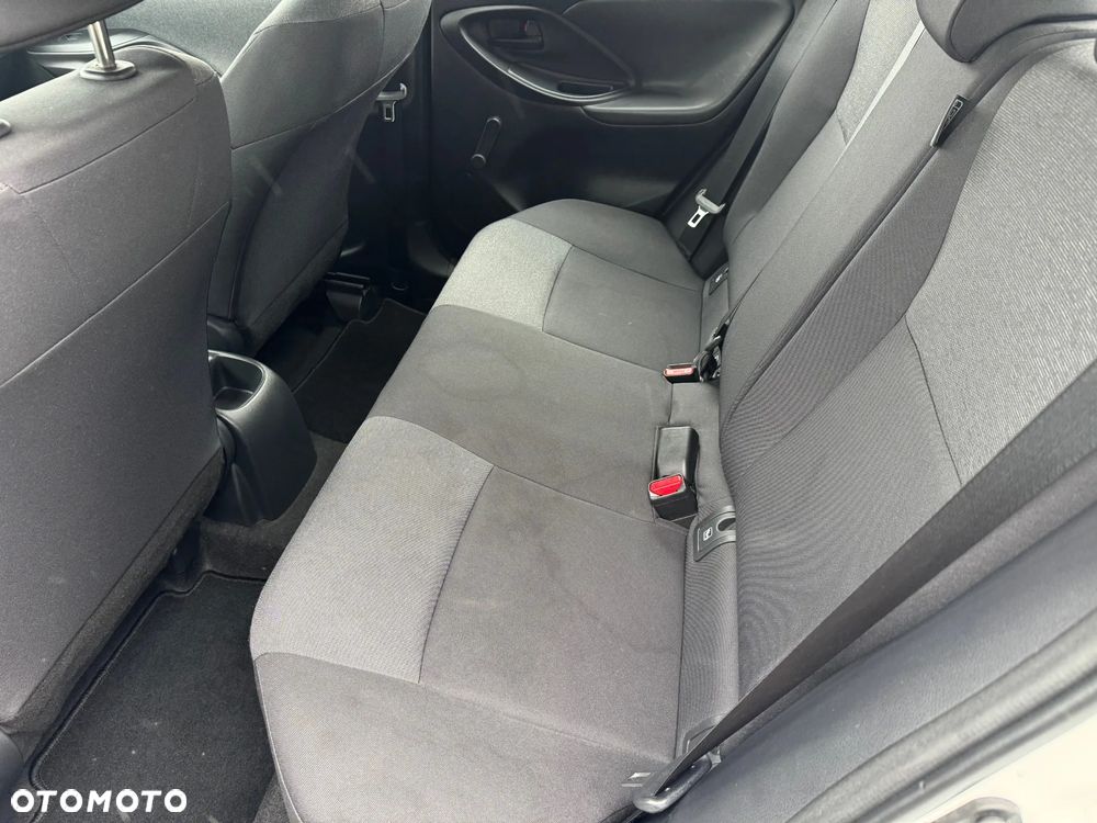 Toyota Yaris 1.0 Active - 12