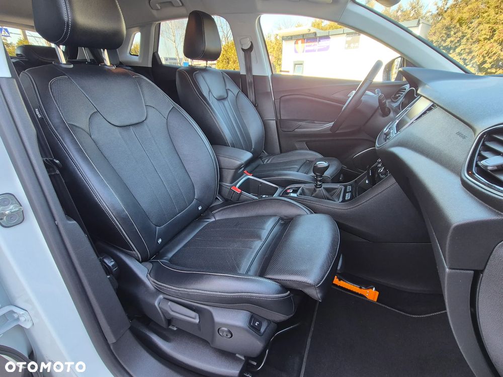 Opel Grandland X 1.2 Start/Stop Business INNOVATION - 34