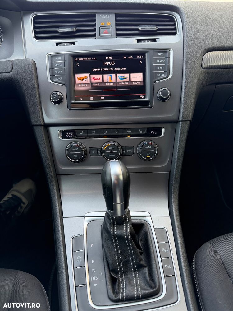 VOLKSWAGEN Golf 2015 — imagine 8