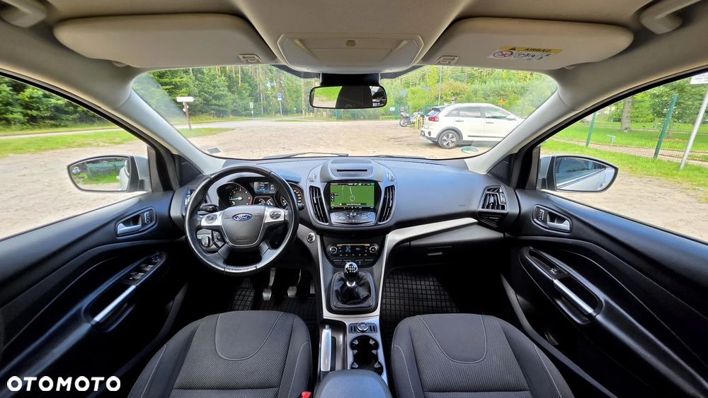 Ford Kuga 2.0 TDCi 4x4 SYNC - 32