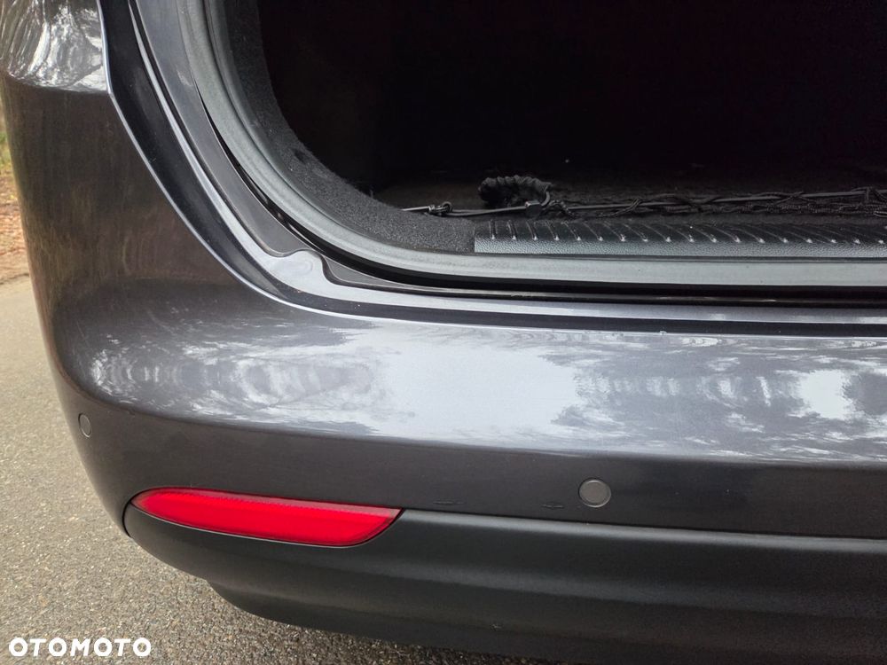 Kia Ceed 1.6 GDI Platinum Edition - 35