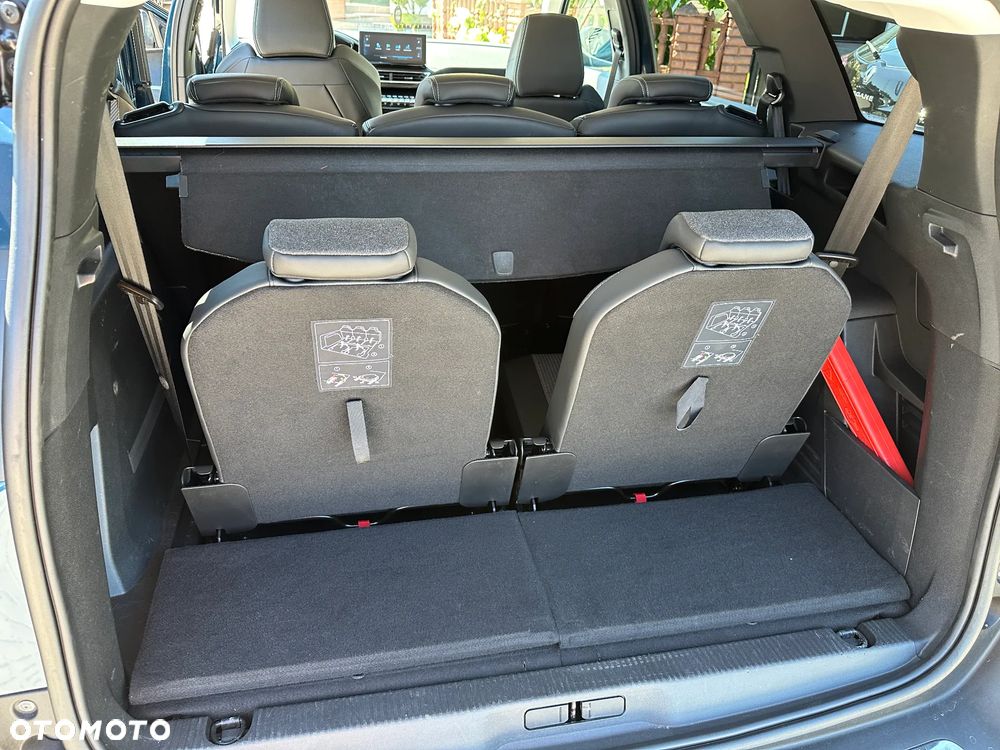 Peugeot 5008 - 29