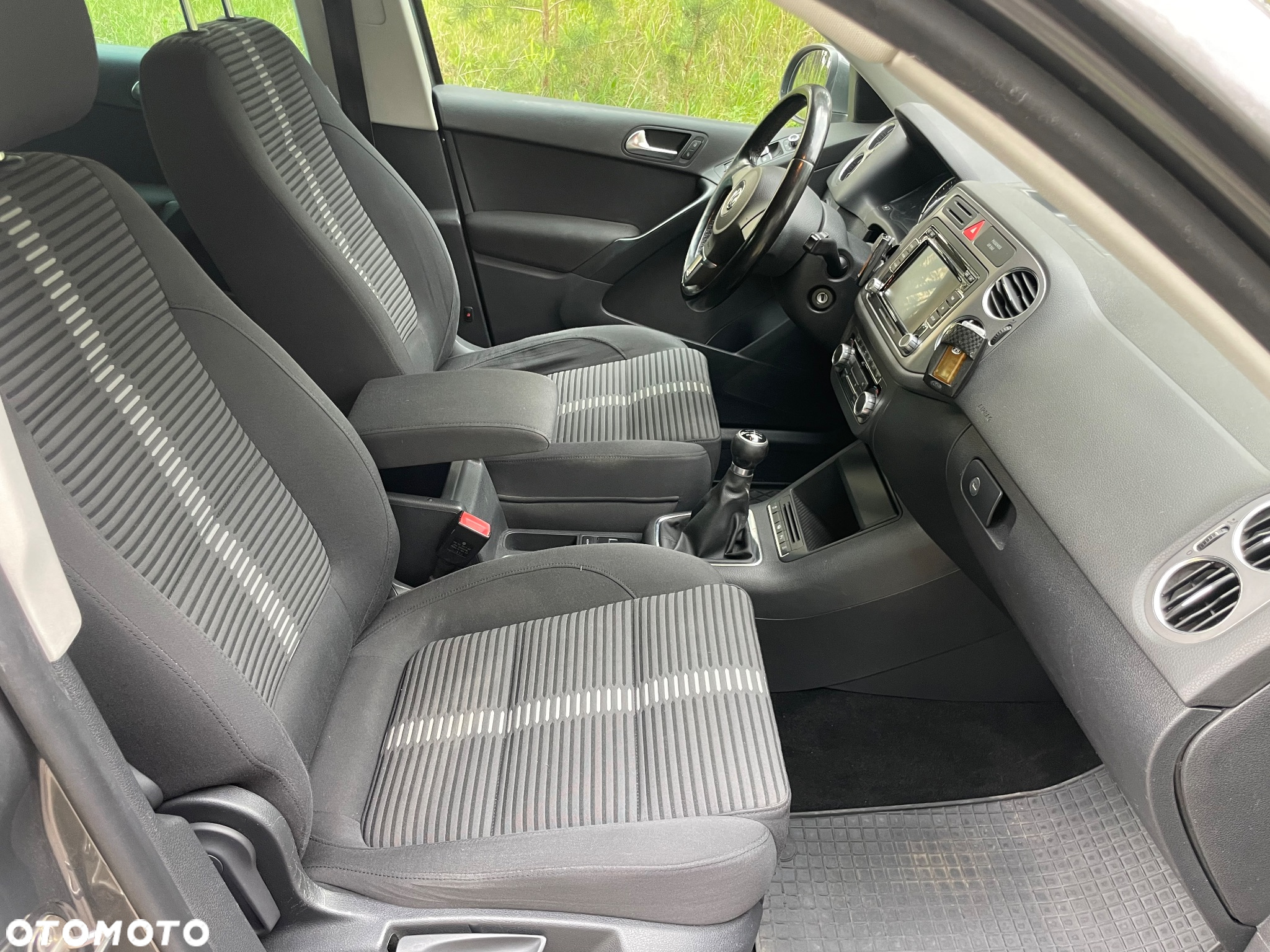Volkswagen Tiguan - 11